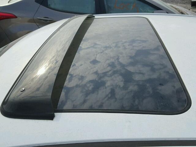 JTDBE32K840258895 - 2004 TOYOTA CAMRY LE თეთრი ფოტო 9