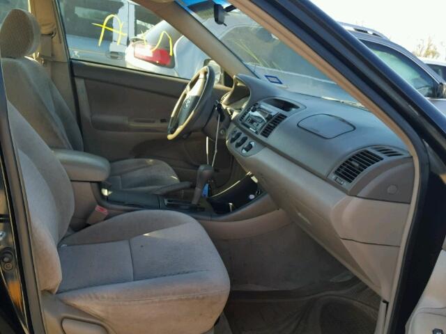 4T1BE32K23U179399 - 2003 TOYOTA CAMRY LE 黑色 照片 5