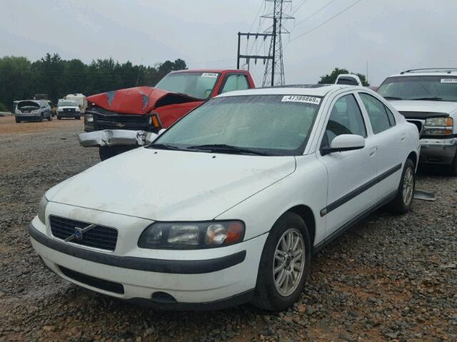 YV1RS61T442361958 - 2004 VOLVO S60 თეთრი ფოტო 2