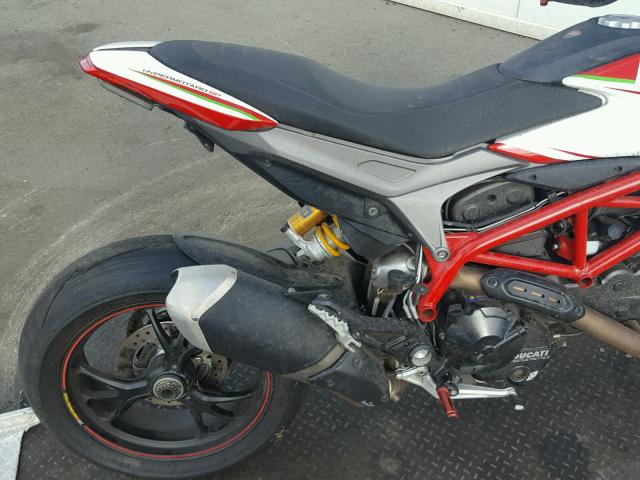 ZDM1YBTS4FB010215 - 2015 DUCATI HYPERMOTAR RED photo 6