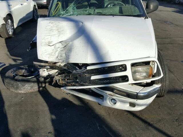 1GNDT13W9T2303650 - 1996 CHEVROLET BLAZER WHITE photo 9