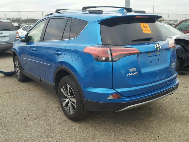 JTMRFREV0HJ109028 - 2017 TOYOTA RAV4 XLE BLUE photo 3