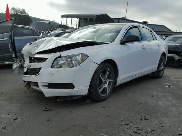 1G1ZB5E10BF253425 - 2011 CHEVROLET MALIBU LS WHITE photo 2