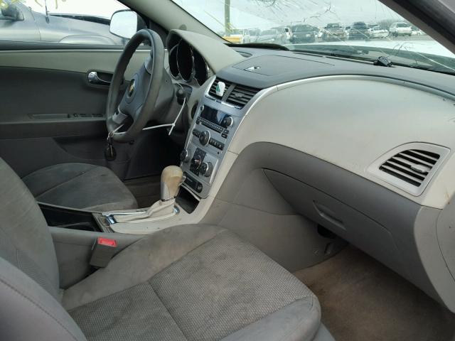 1G1ZB5E10BF253425 - 2011 CHEVROLET MALIBU LS WHITE photo 5