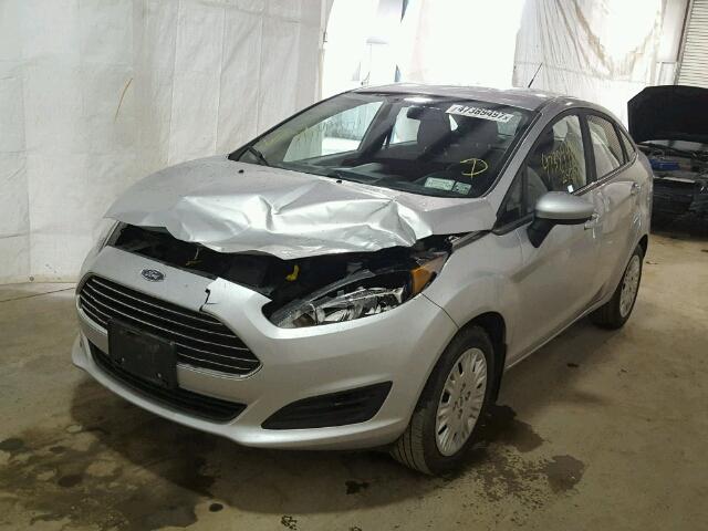 3FADP4AJ2GM142102 - 2016 FORD FIESTA S SILVER photo 2