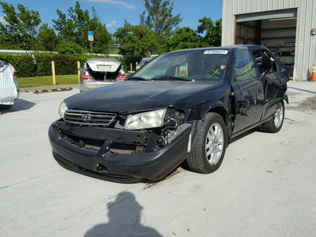 4T1BF28K21U125029 - 2001 TOYOTA CAMRY LE შავი ფოტო 2