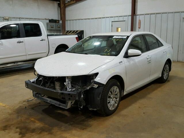 4T4BF1FK4ER389586 - 2014 TOYOTA CAMRY WHITE photo 2