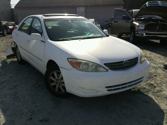 4T1BF32K12U011071 - 2002 TOYOTA CAMRY LE WHITE photo 1