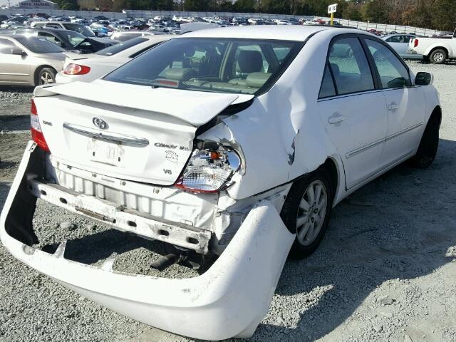 4T1BF32K12U011071 - 2002 TOYOTA CAMRY LE თეთრი ფოტო 4