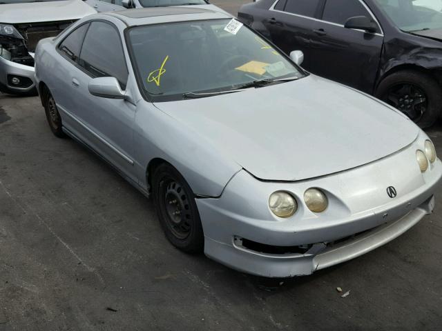 JH4DC4458WS014374 - 1998 ACURA INTEGRA LS SILVER photo 1