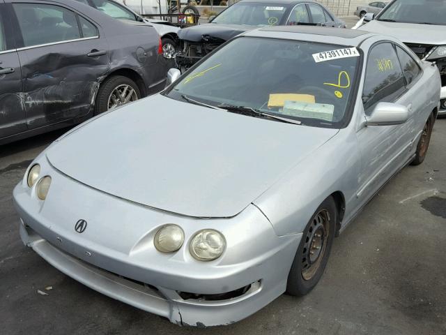 JH4DC4458WS014374 - 1998 ACURA INTEGRA LS SILVER photo 2