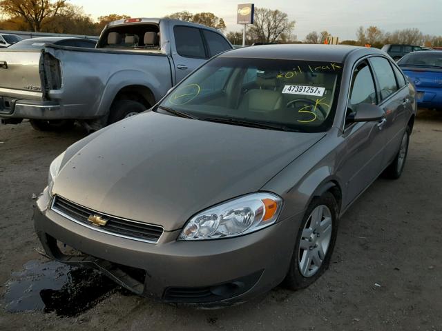 2G1WU58RX79312284 - 2007 CHEVROLET IMPALA LTZ TAN photo 2