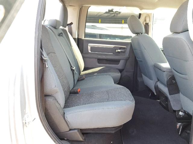 3C63R3HL5JG244802 - 2018 RAM 3500 SLT SILVER photo 6