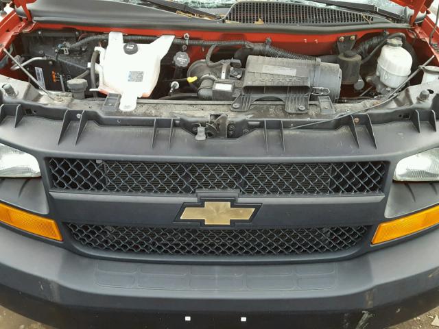 1GCWGAFF9G1209121 - 2016 CHEVROLET EXPRESS G2 RED photo 7