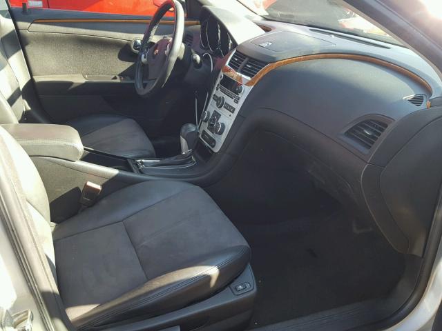1G1ZD5E10BF276293 - 2011 CHEVROLET MALIBU 2LT SILVER photo 5