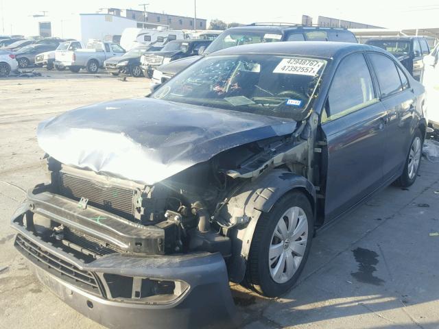 3VW2K7AJ6CM334762 - 2012 VOLKSWAGEN JETTA BASE GRAY photo 2