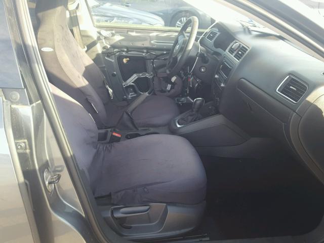 3VW2K7AJ6CM334762 - 2012 VOLKSWAGEN JETTA BASE GRAY photo 5