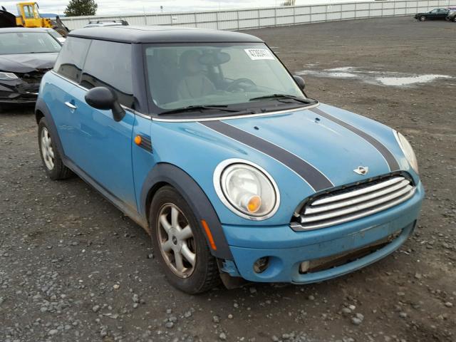 WMWMF3C57ATZ23596 - 2010 MINI COOPER BLUE photo 1