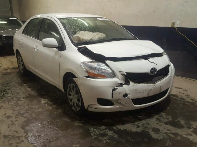 JTDBT903691347564 - 2009 TOYOTA YARIS WHITE photo 1