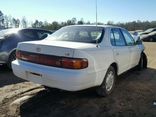 4T1SK12EXPU276122 - 1993 TOYOTA CAMRY LE WHITE photo 4