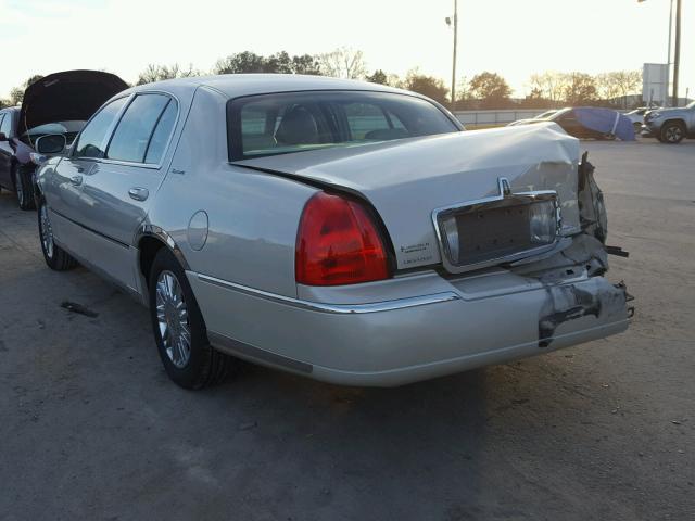 1LNHM85V06Y610514 - 2006 LINCOLN TOWN CAR S SILVER photo 3