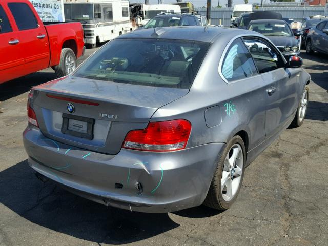 WBAUP9C54BVL89561 - 2011 BMW 128 I GRAY photo 4