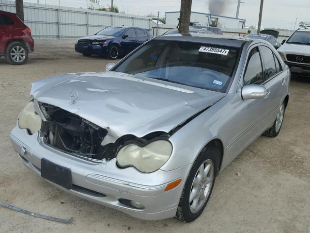 WDBRF61J63F334209 - 2003 MERCEDES-BENZ C 240 SILVER photo 2