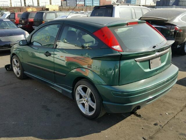 3FAFP3134YR219092 - 2000 FORD FOCUS ZX3 GREEN photo 3