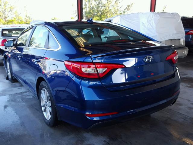 5NPE24AF8FH235381 - 2015 HYUNDAI SONATA SE BLUE photo 3