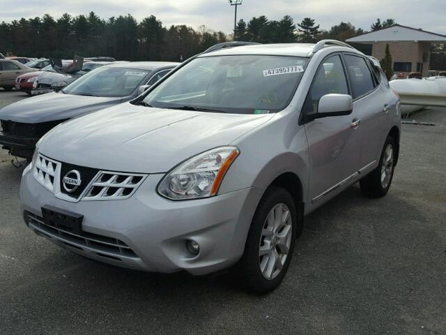 JN8AS5MV5BW667586 - 2011 NISSAN ROGUE S SILVER photo 2