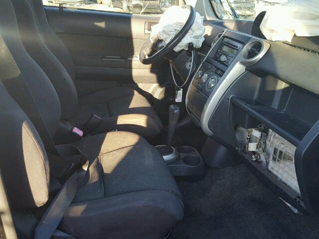 JTLKT324050189245 - 2005 TOYOTA SCION XB Negro foto 6