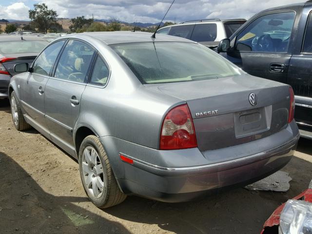 WVWRH63B63P259586 - 2003 VOLKSWAGEN PASSAT GLX CHARCOAL photo 3