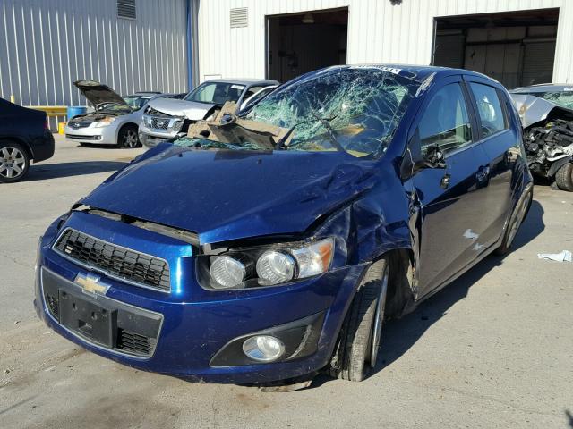 1G1JE6SB2D4209951 - 2013 CHEVROLET SONIC LTZ BLUE photo 2