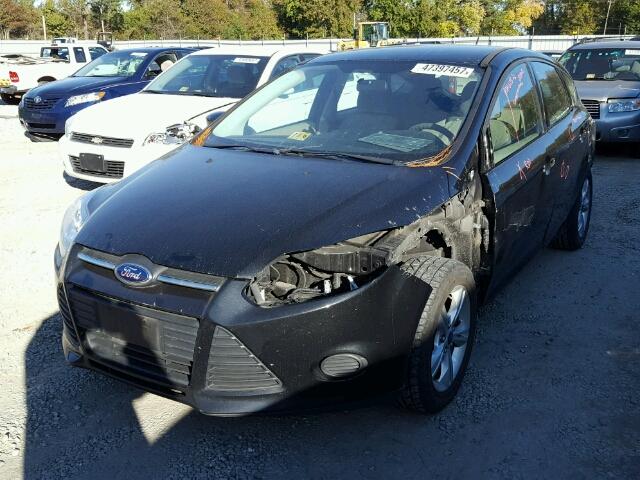 1FADP3K21DL355279 - 2013 FORD FOCUS SE BLACK photo 2