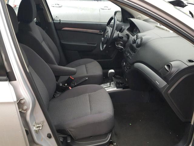 KL1TD5DEXAB047604 - 2010 CHEVROLET AVEO LS SILVER photo 5