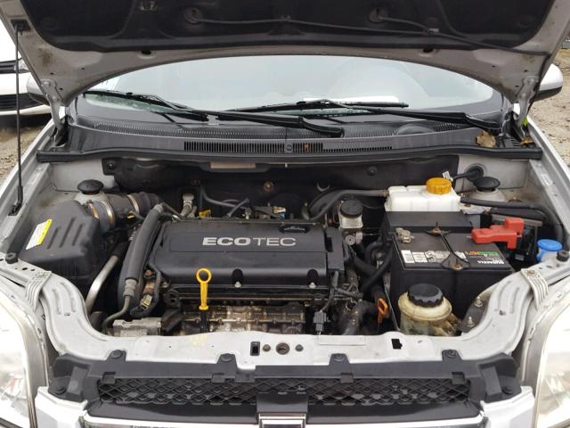 KL1TD5DEXAB047604 - 2010 CHEVROLET AVEO LS SILVER photo 7