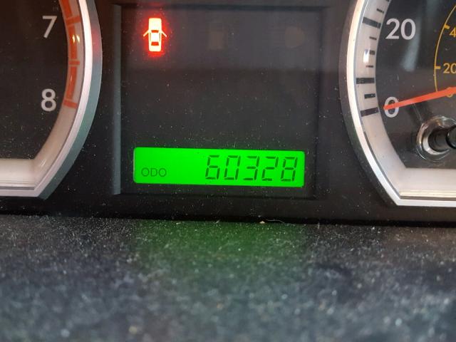 KL1TD5DEXAB047604 - 2010 CHEVROLET AVEO LS SILVER photo 8