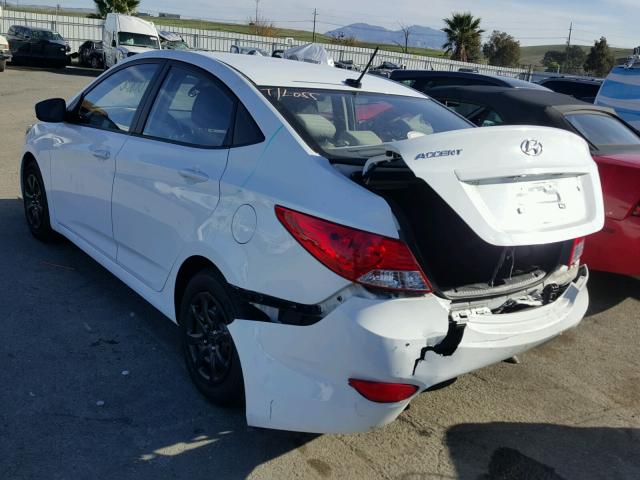 KMHCT4AE2DU549795 - 2013 HYUNDAI ACCENT GLS WHITE photo 3