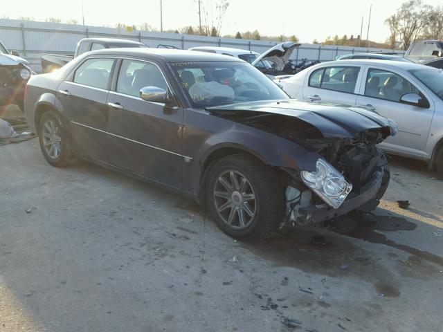 2C3AA63H45H522501 - 2005 CHRYSLER 300C MAROON photo 1