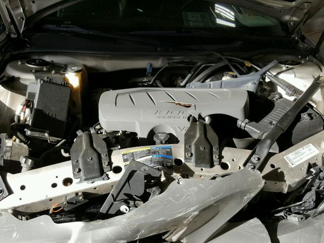 2G2WP552X71129007 - 2007 PONTIAC GRAND PRIX SILVER photo 7