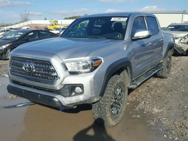 5TFCZ5AN4GX041145 - 2016 TOYOTA TACOMA DOU SILVER photo 2