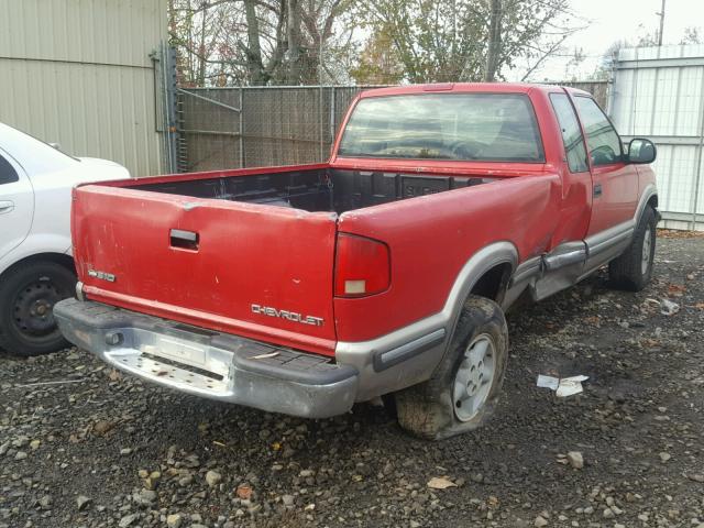 1GCDT19X4W8118402 - 1998 CHEVROLET S TRUCK S1 RED photo 4