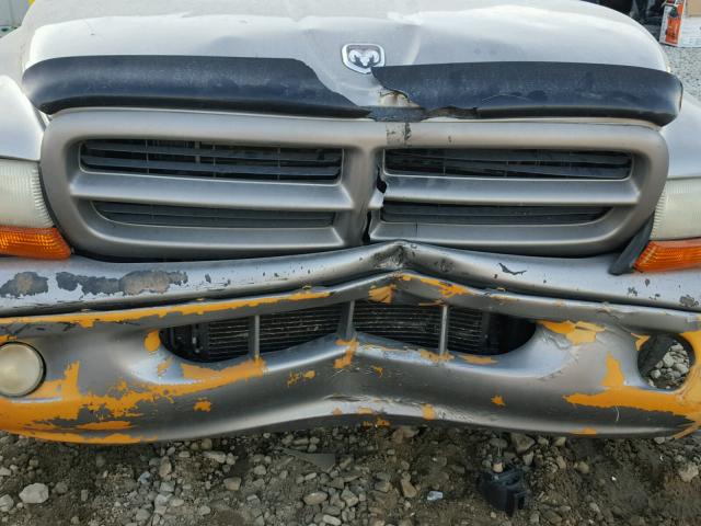 1B4HR28Y7YF177066 - 2000 DODGE DURANGO GOLD photo 9