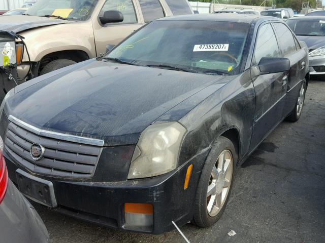 1G6DM577840152011 - 2004 CADILLAC CTS BLACK photo 2