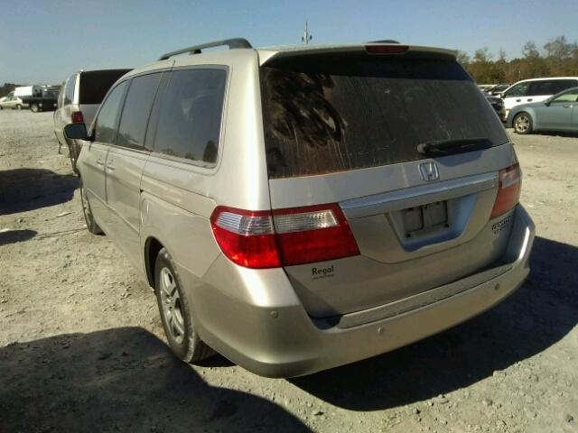 5FNRL38815B110591 - 2005 HONDA ODYSSEY TO SILVER photo 3