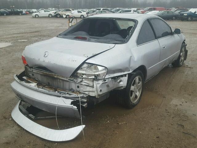 19UYA42483A003249 - 2003 ACURA 3.2CL SILVER photo 4