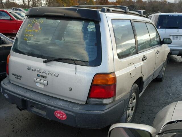 JF1SF6353YH731901 - 2000 SUBARU FORESTER L GRAY photo 4