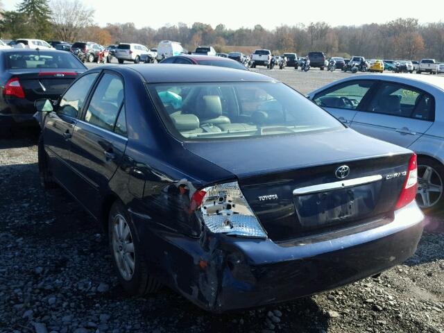 4T1BE30K63U170871 - 2003 TOYOTA CAMRY LE BLUE photo 3