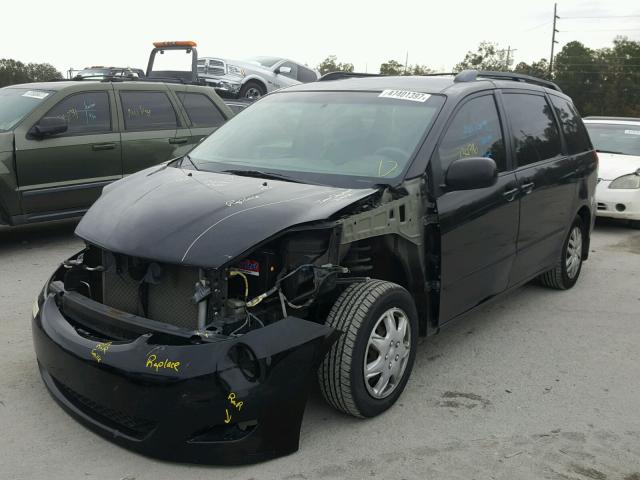 5TDZK23CX8S155974 - 2008 TOYOTA SIENNA CE BLACK photo 2