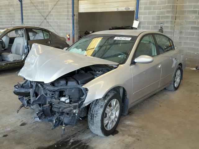 1N4AL11D35C166642 - 2005 NISSAN ALTIMA S SILVER photo 2